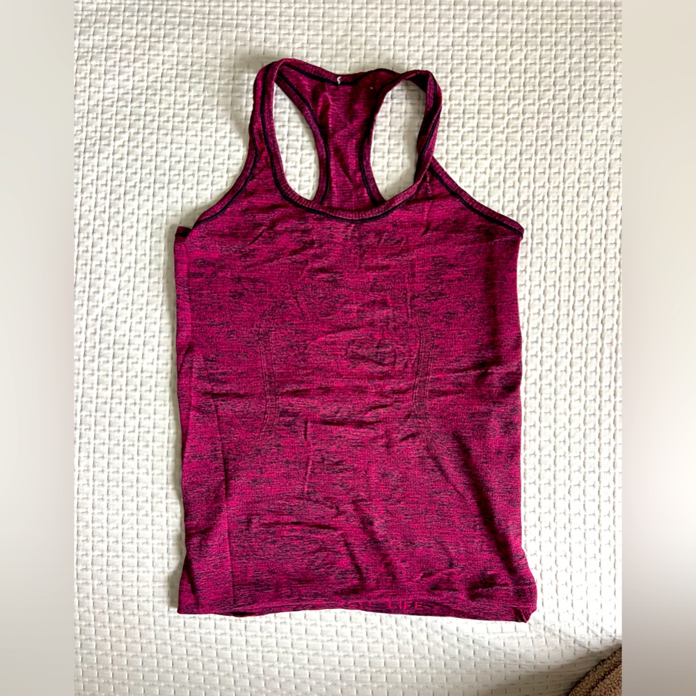 Lululemon tank